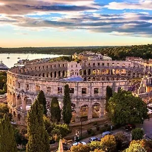 Apartment Central Apartments Pula