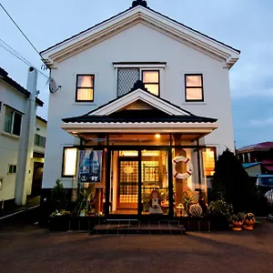 ゲストハウス ペンション　じょう蔵